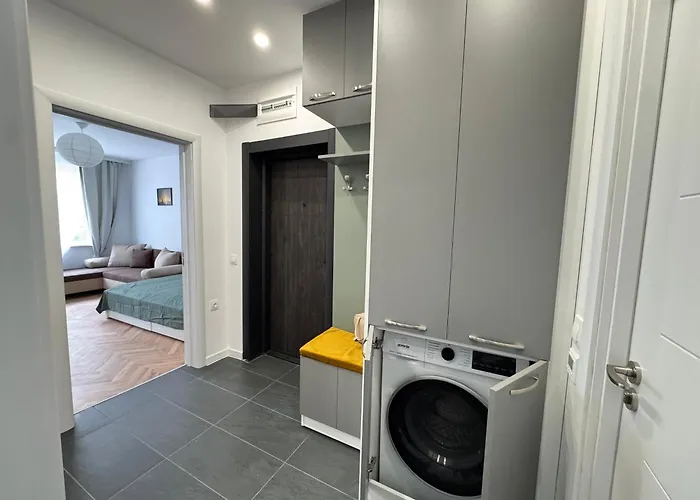 A 2bd * Бургас