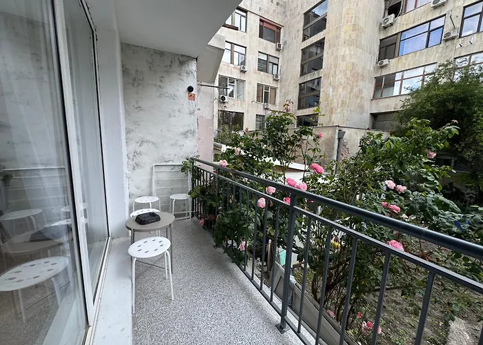 A 2bd Апартаменты *